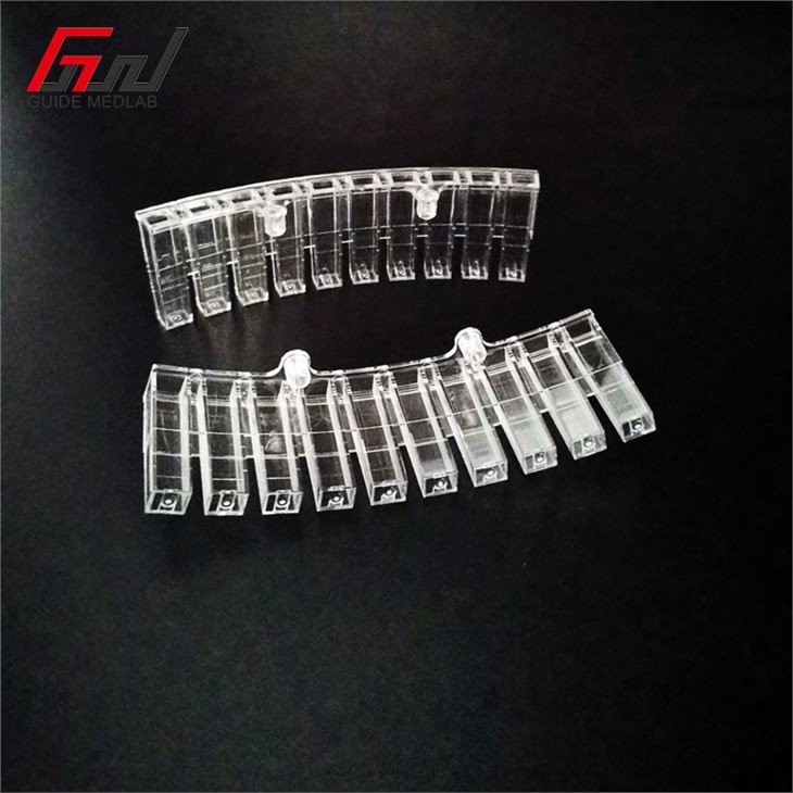 4 plastic micro cuvette lab